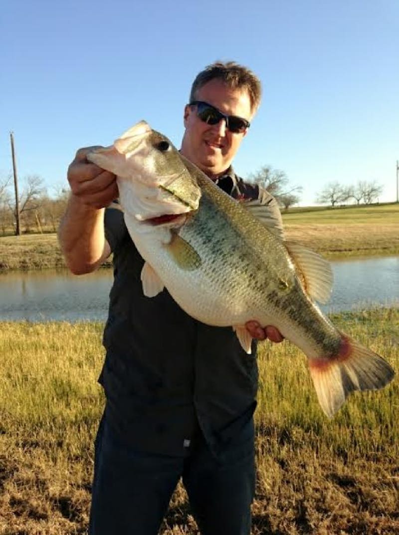 Ray Sasser: Private club offers fishing solitude for anglers of middle-class income